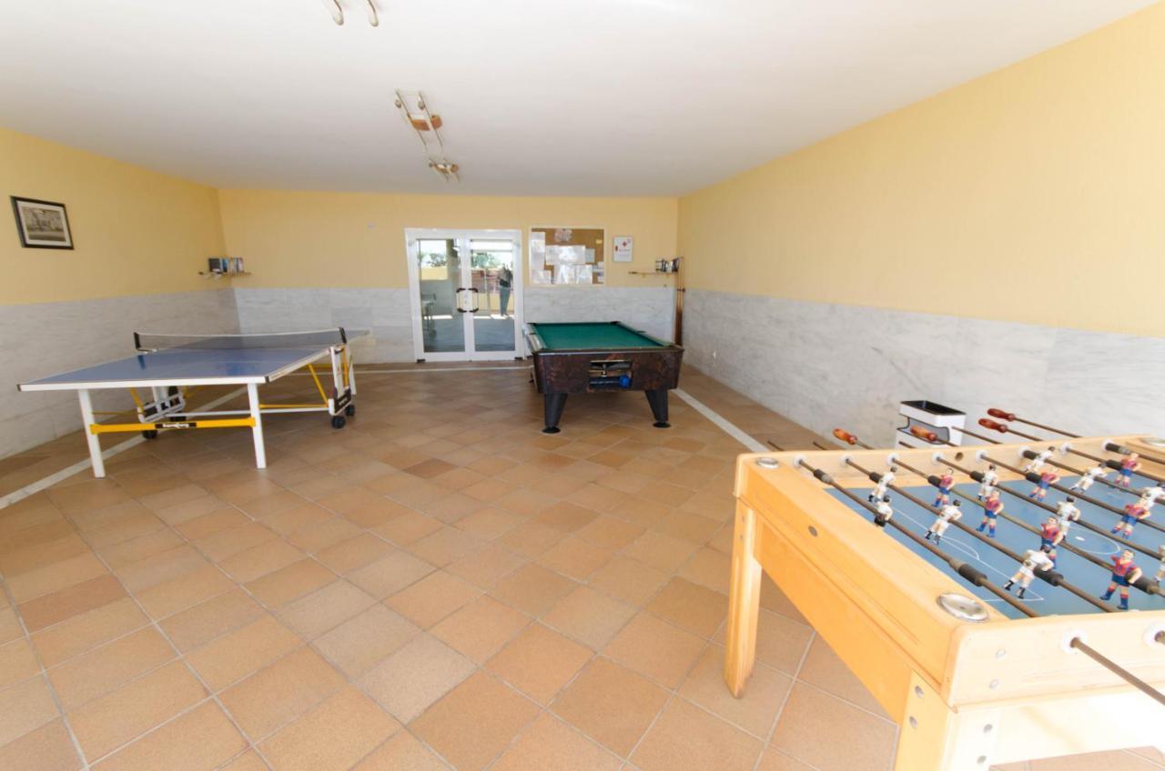 El Coral Apartment - First Beach Line Estepona Exterior photo