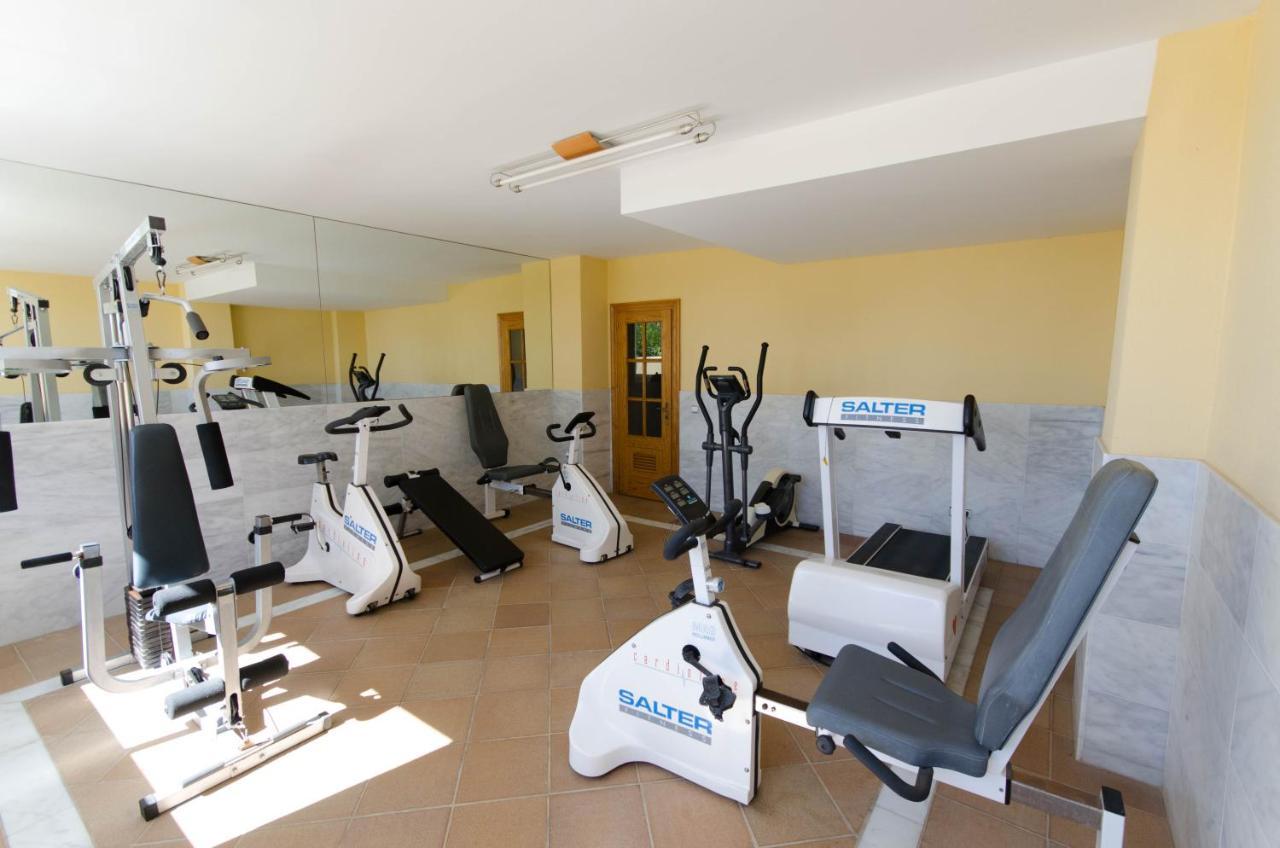 El Coral Apartment - First Beach Line Estepona Exterior photo